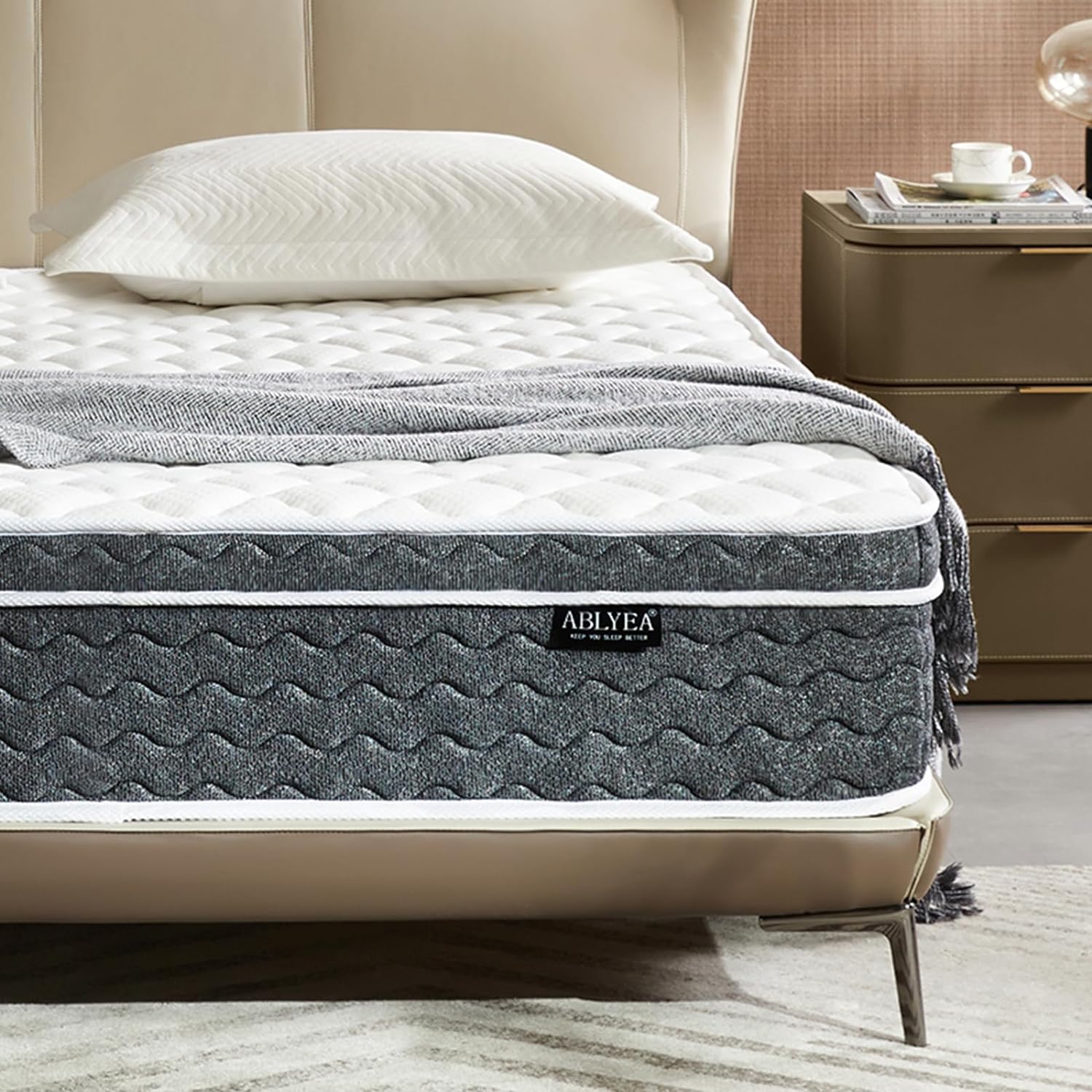 Matelas hybride Queen de 12 pouces dans une boîte avec mousse à mémoire de forme en gel